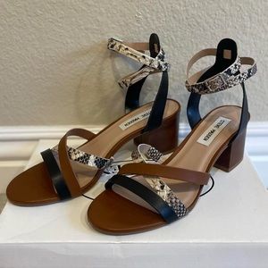 Steve Madden Heals✨